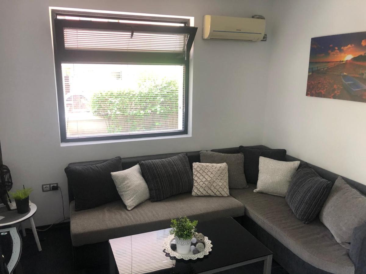 Sarafovo Beach Apartment Mit Terrasse 부르가스 외부 사진