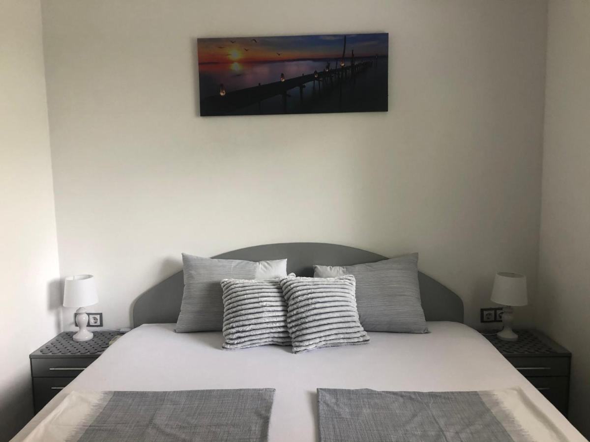Sarafovo Beach Apartment Mit Terrasse 부르가스 외부 사진